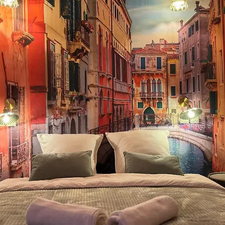 Apartment Petit Palais Venitien